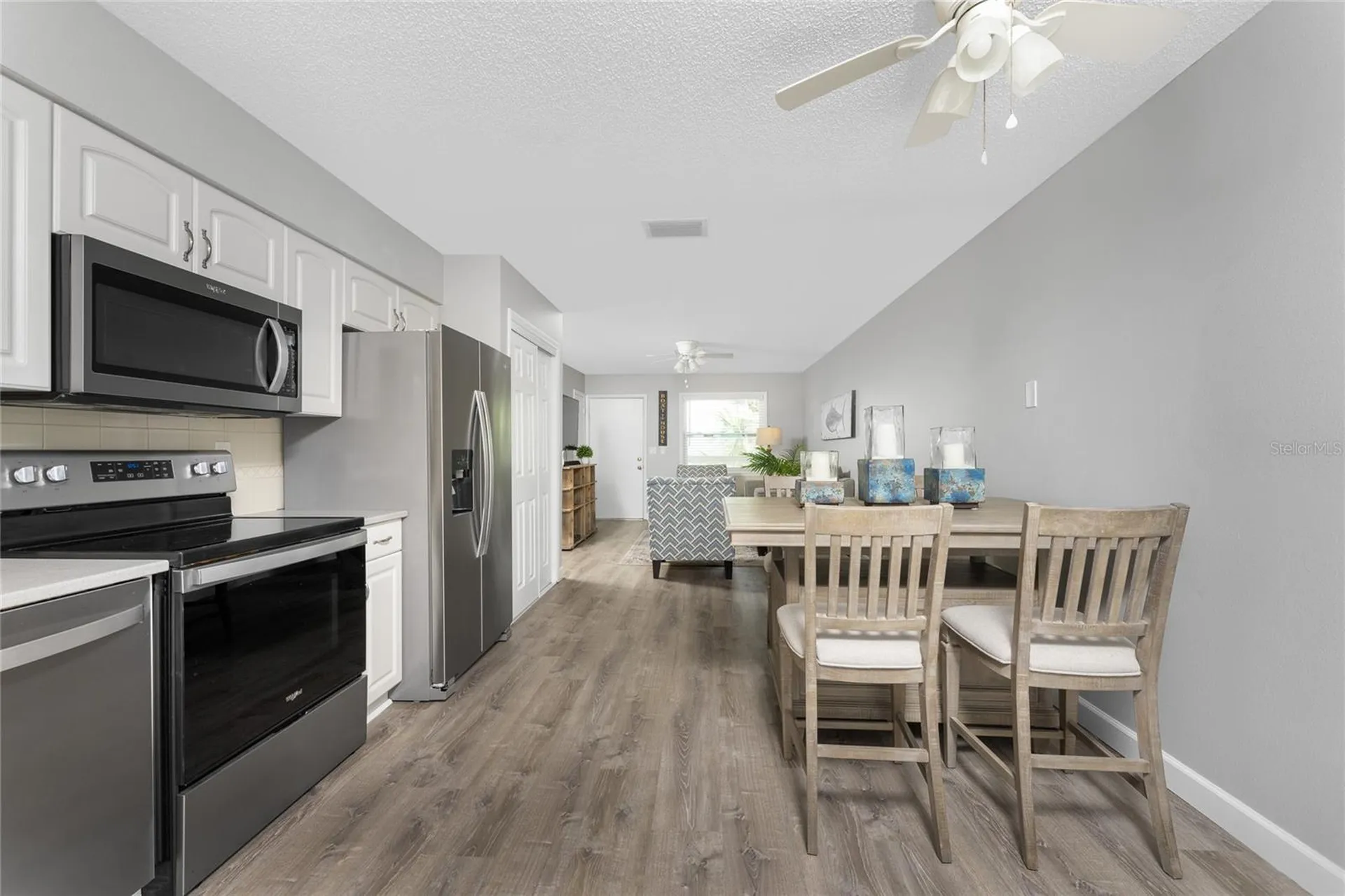5041 N Beach Road Englewood FL 34223