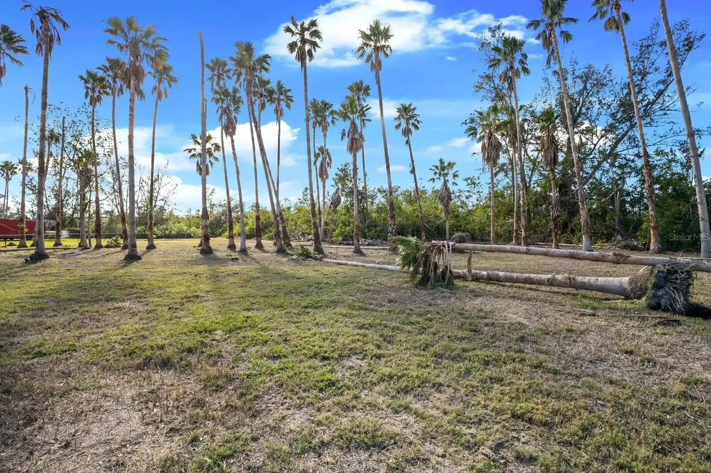 9205 9th Avenue NW Bradenton FL 34209