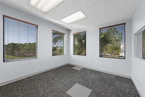 6881 Kingspointe Parkway Orlando FL 32819