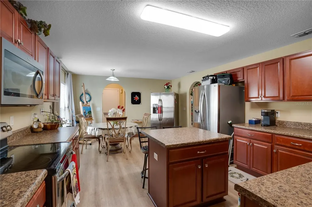 9703 33rd Avenue E Palmetto FL 34221