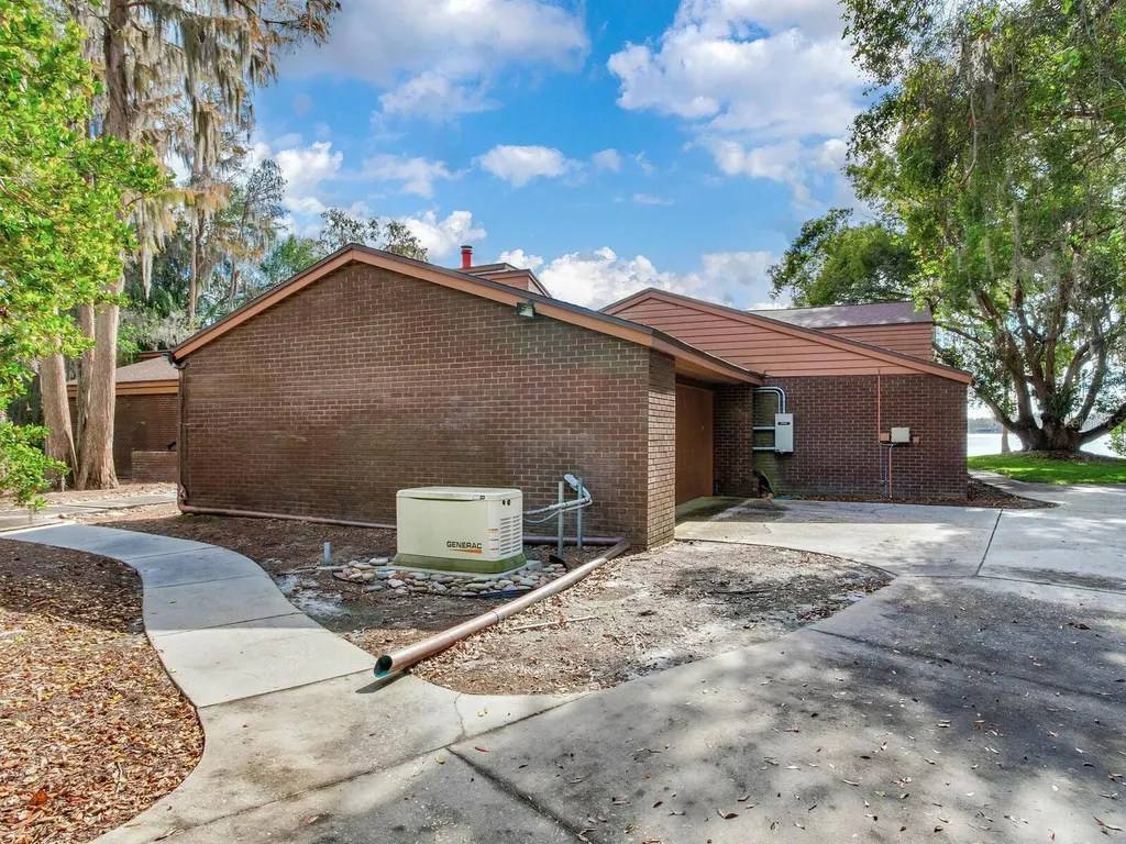 18120 Wayne Road Odessa FL 33556