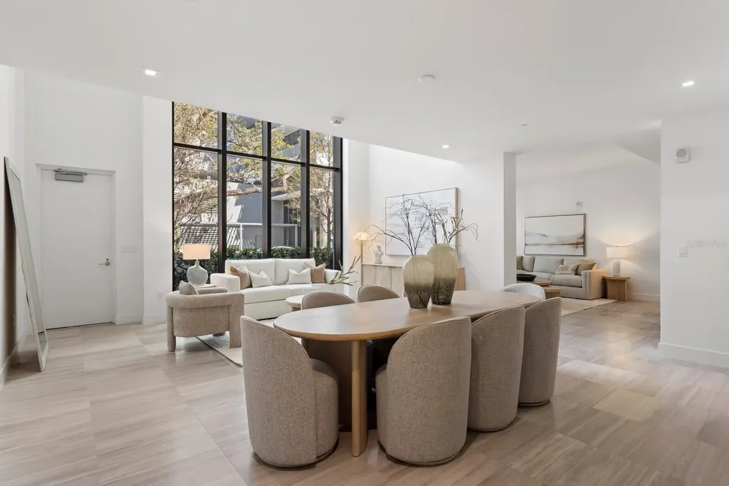 3020 W Santiago Street Tampa FL 33629