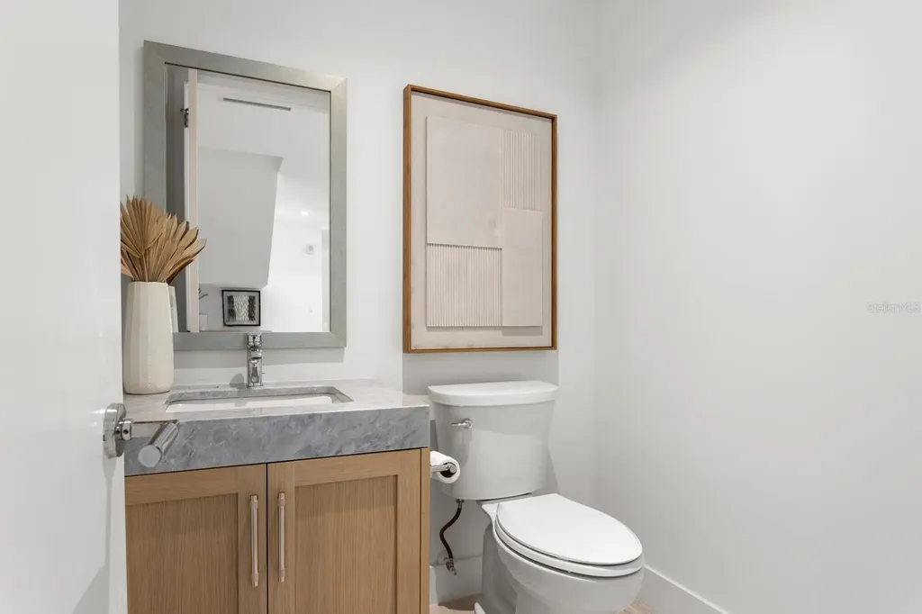 3020 W Santiago Street Tampa FL 33629