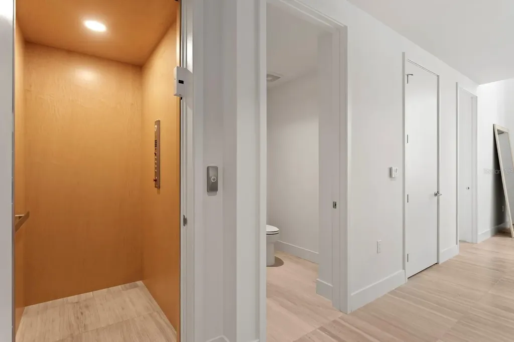 3020 W Santiago Street Tampa FL 33629