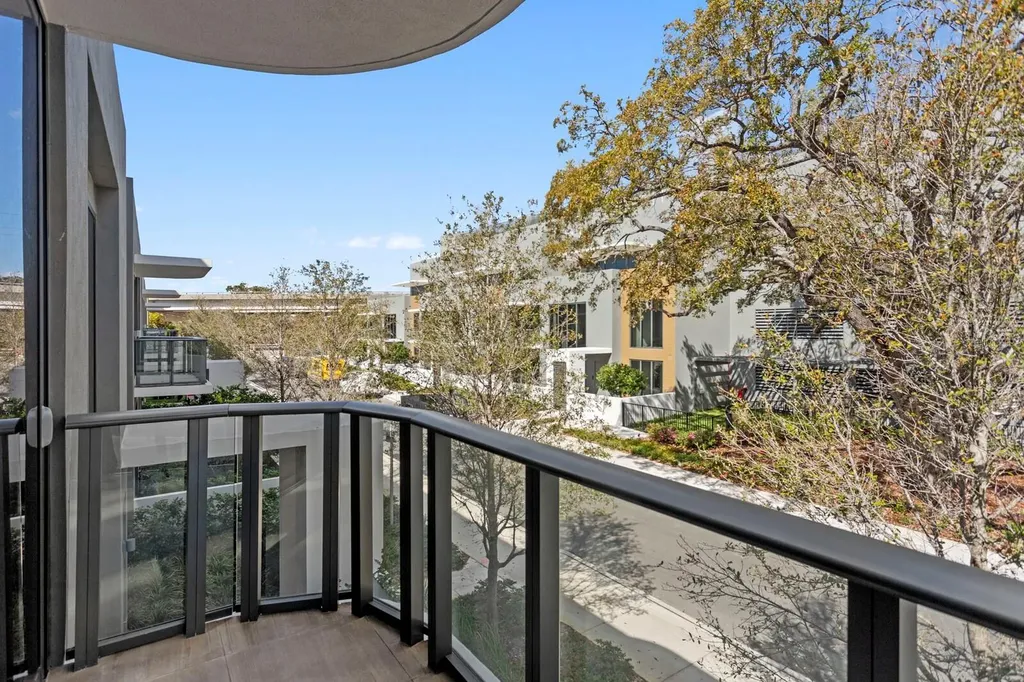 3020 W Santiago Street Tampa FL 33629