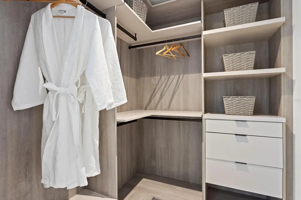 3020 W Santiago Street Tampa FL 33629