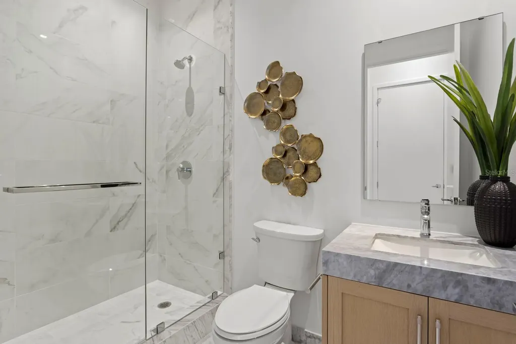 3020 W Santiago Street Tampa FL 33629