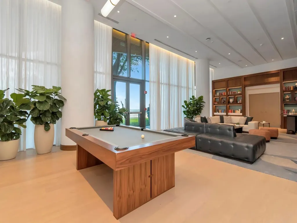 3020 W Santiago Street Tampa FL 33629