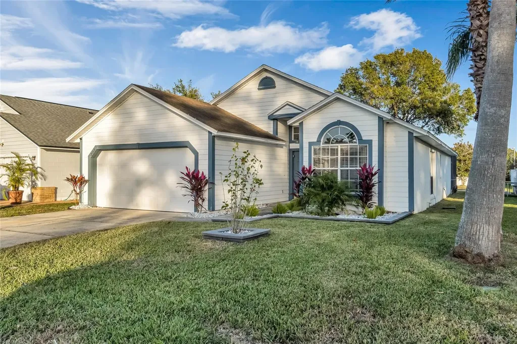232 Judith Way Davenport FL 33897