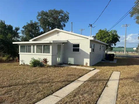 904 Avenue A Haines City FL 33844