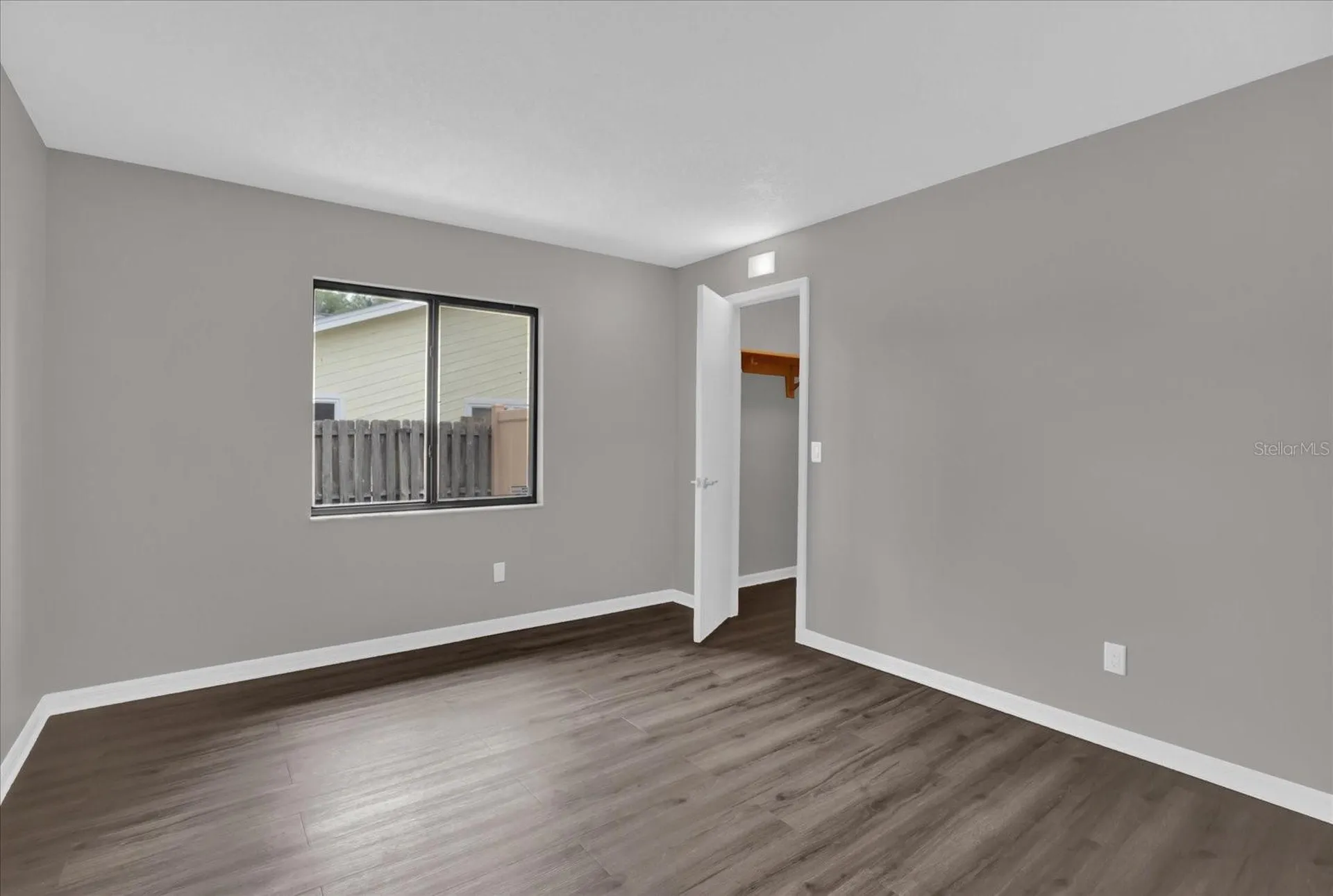 3966 Lake Mira Drive Orlando FL 32817