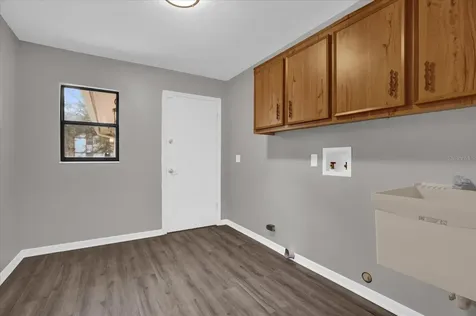 3966 Lake Mira Drive Orlando FL 32817