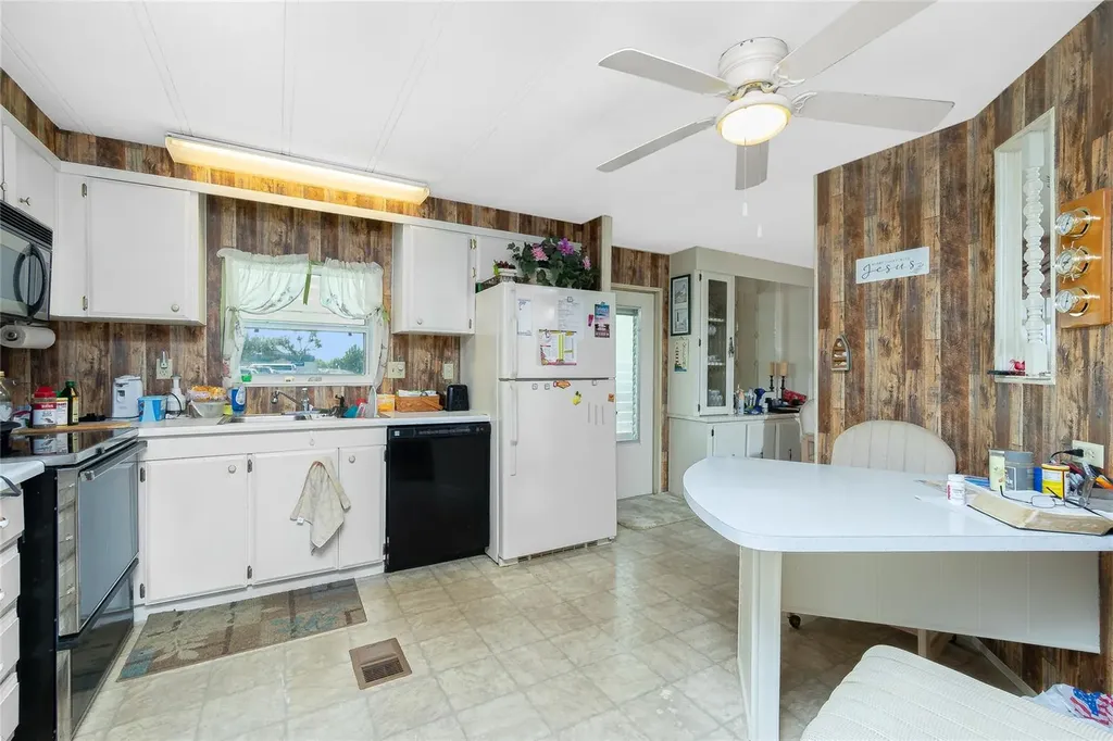 7474 Fulmar Avenue Port Charlotte FL 33981