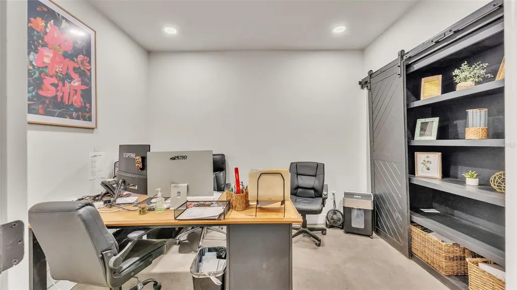 705 Jerry Smith Road Dover FL 33527