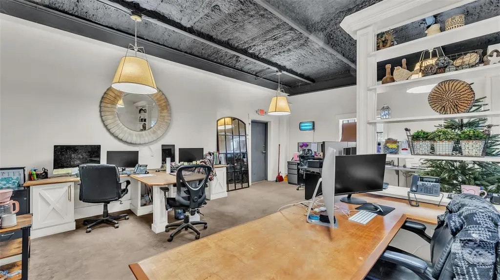 705 Jerry Smith Road Dover FL 33527