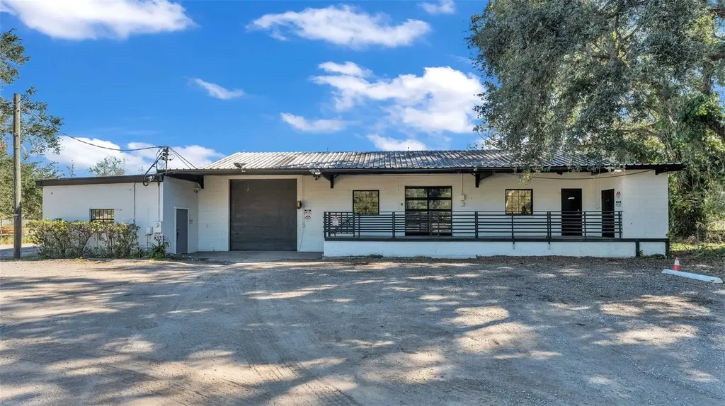 705 Jerry Smith Road Dover FL 33527