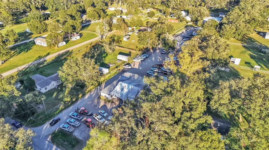 705 Jerry Smith Road Dover FL 33527