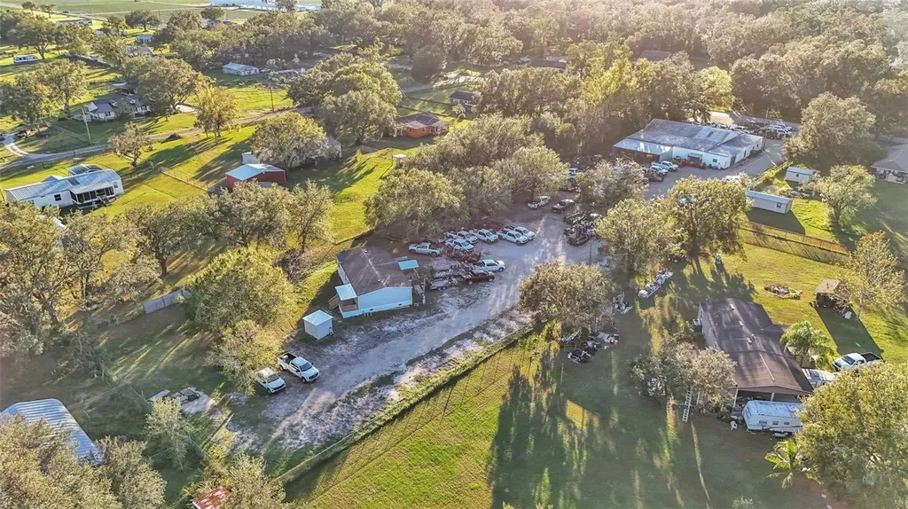 705 Jerry Smith Road Dover FL 33527