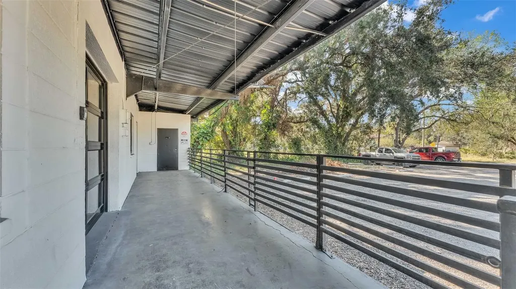 705 Jerry Smith Road Dover FL 33527