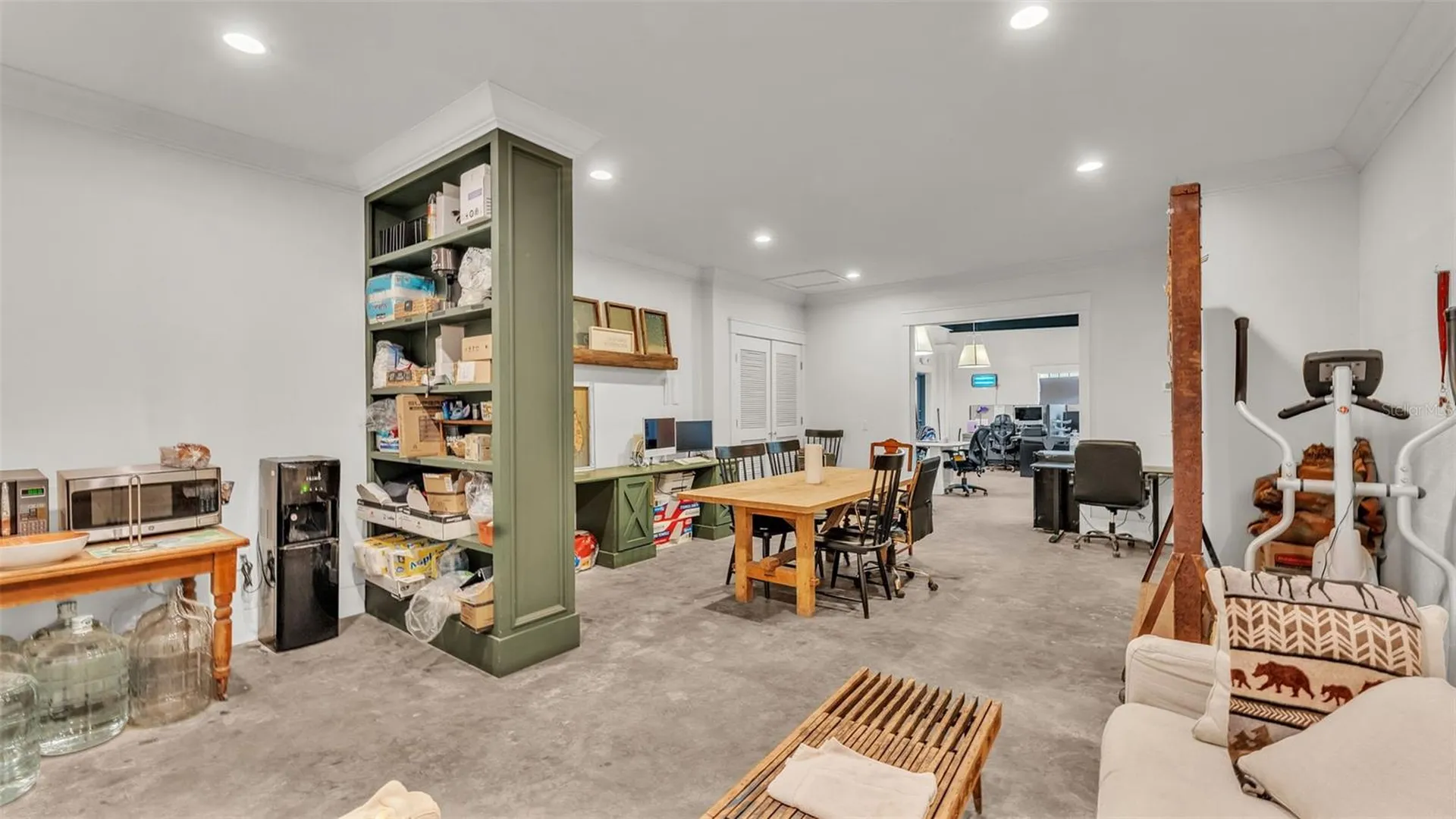 705 Jerry Smith Road Dover FL 33527