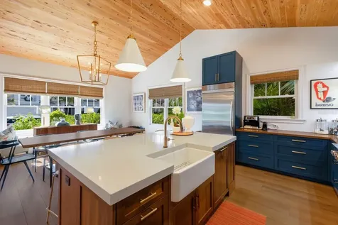 1923 Hibiscus Street Sarasota FL 34239