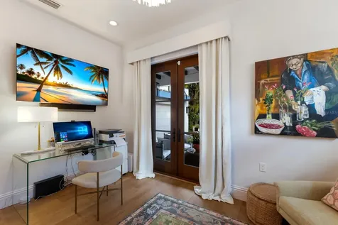 1923 Hibiscus Street Sarasota FL 34239