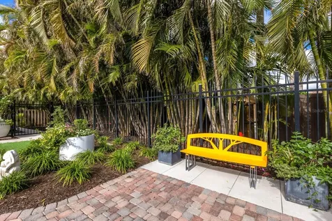 1923 Hibiscus Street Sarasota FL 34239