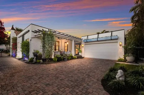 1923 Hibiscus Street Sarasota FL 34239