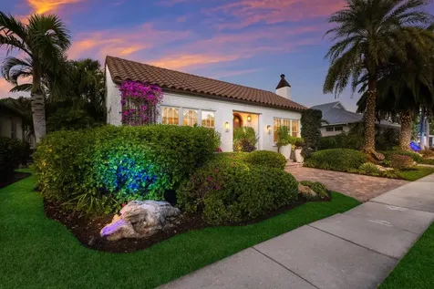 1923 Hibiscus Street Sarasota FL 34239