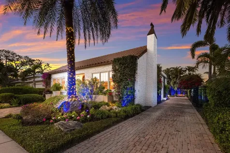 1923 Hibiscus Street Sarasota FL 34239