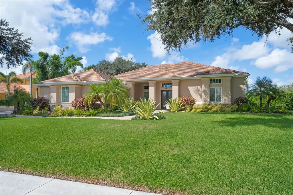 8829 Wild Dunes Drive Sarasota FL 34241