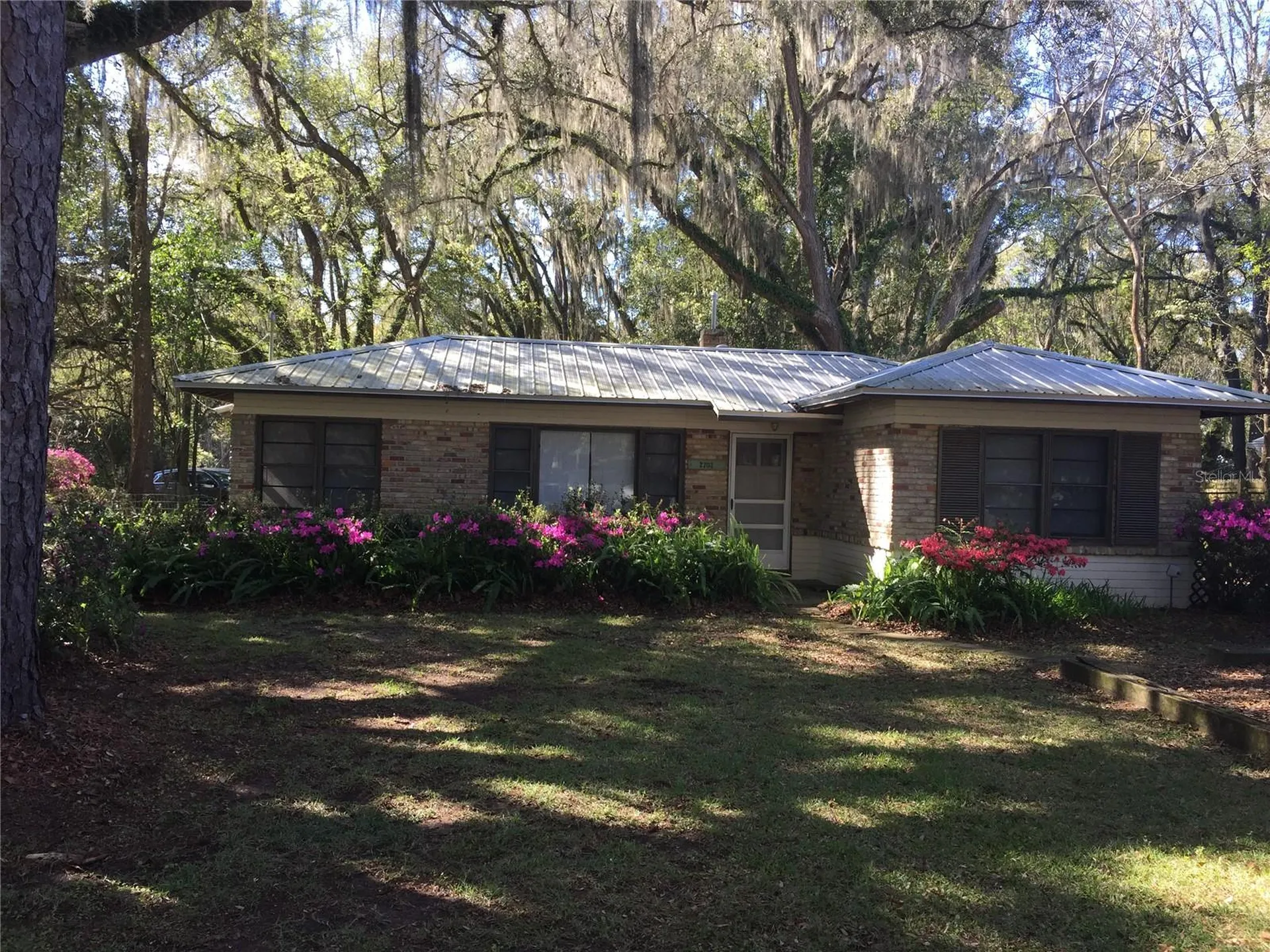 2703 NW 2nd Avenue Gainesville FL 32607