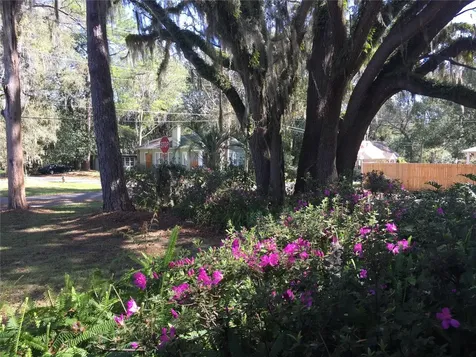 2703 NW 2nd Avenue Gainesville FL 32607