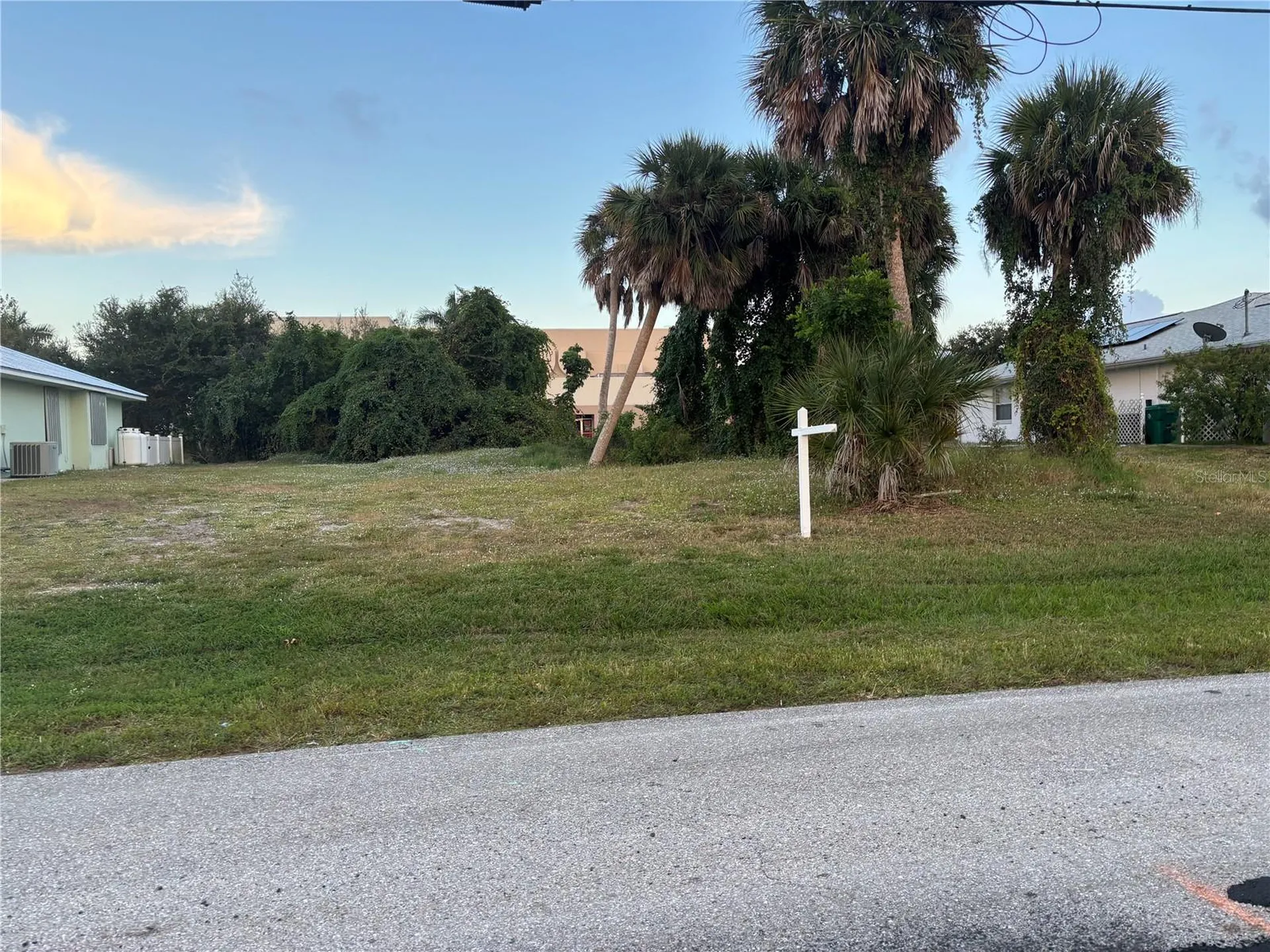 145 Mark Twain Lane Rotonda West FL 33947
