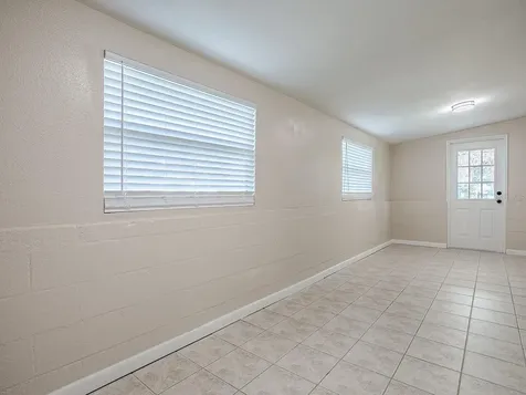 1323 Liberty Avenue Mount Dora FL 32757