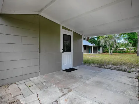 1323 Liberty Avenue Mount Dora FL 32757