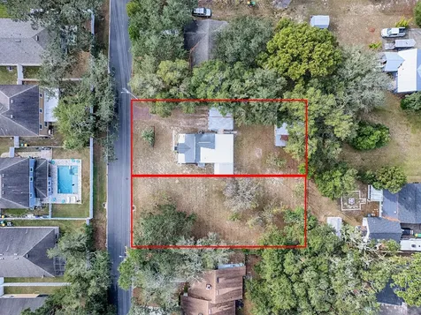 1323 Liberty Avenue Mount Dora FL 32757