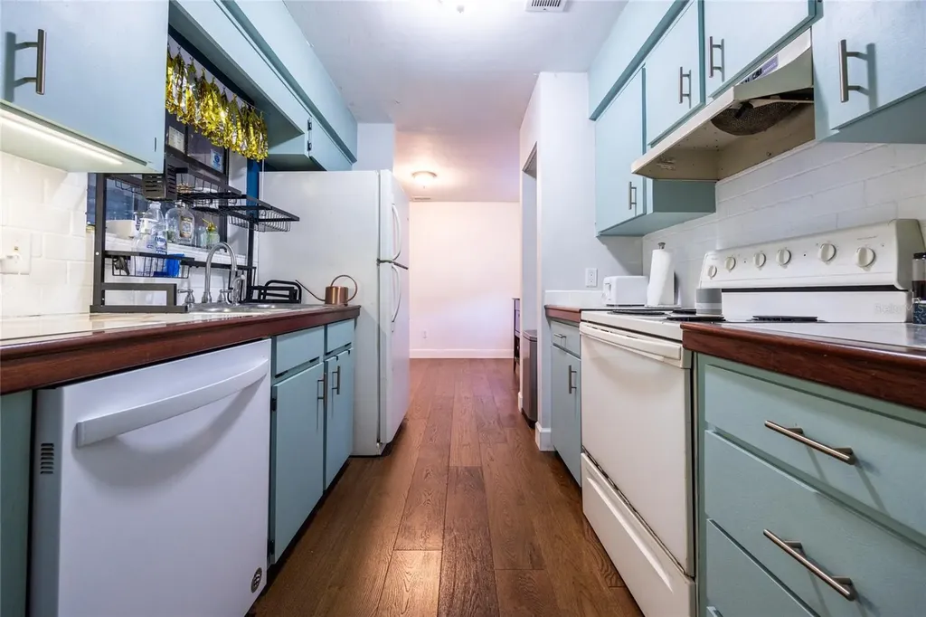 2116 SW 73rd Street Gainesville FL 32607