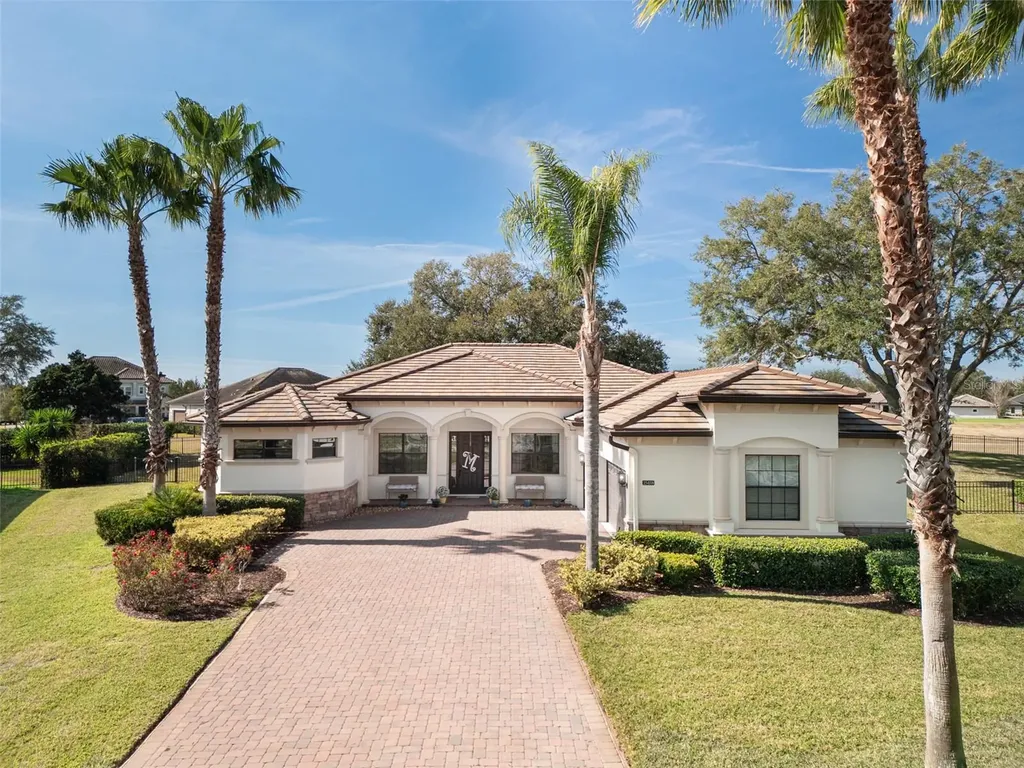 25459 Hawks Run Lane Sorrento FL 32776