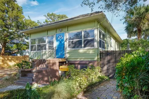 105 N Peninsula Avenue New Smyrna Beach FL 32169