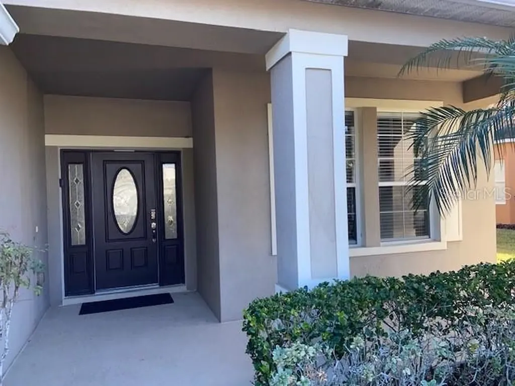 842 Sussex Drive Davenport FL 33896