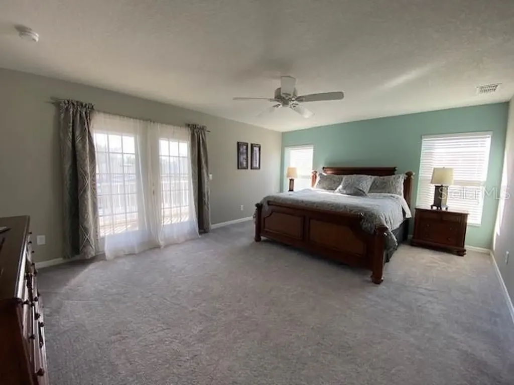 842 Sussex Drive Davenport FL 33896