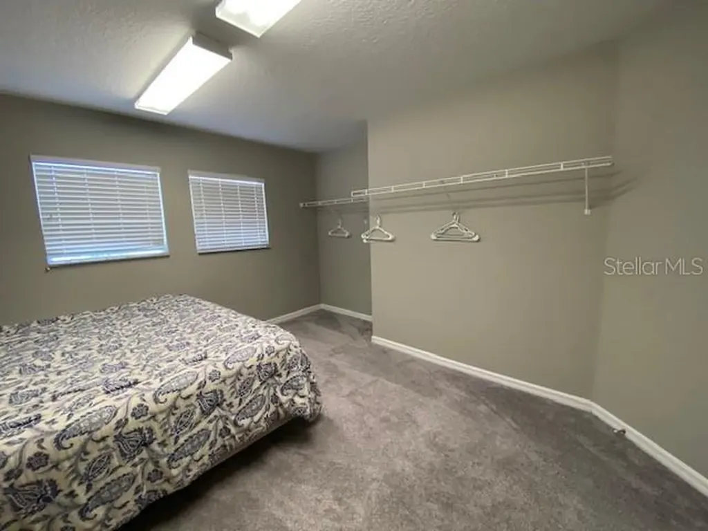 842 Sussex Drive Davenport FL 33896
