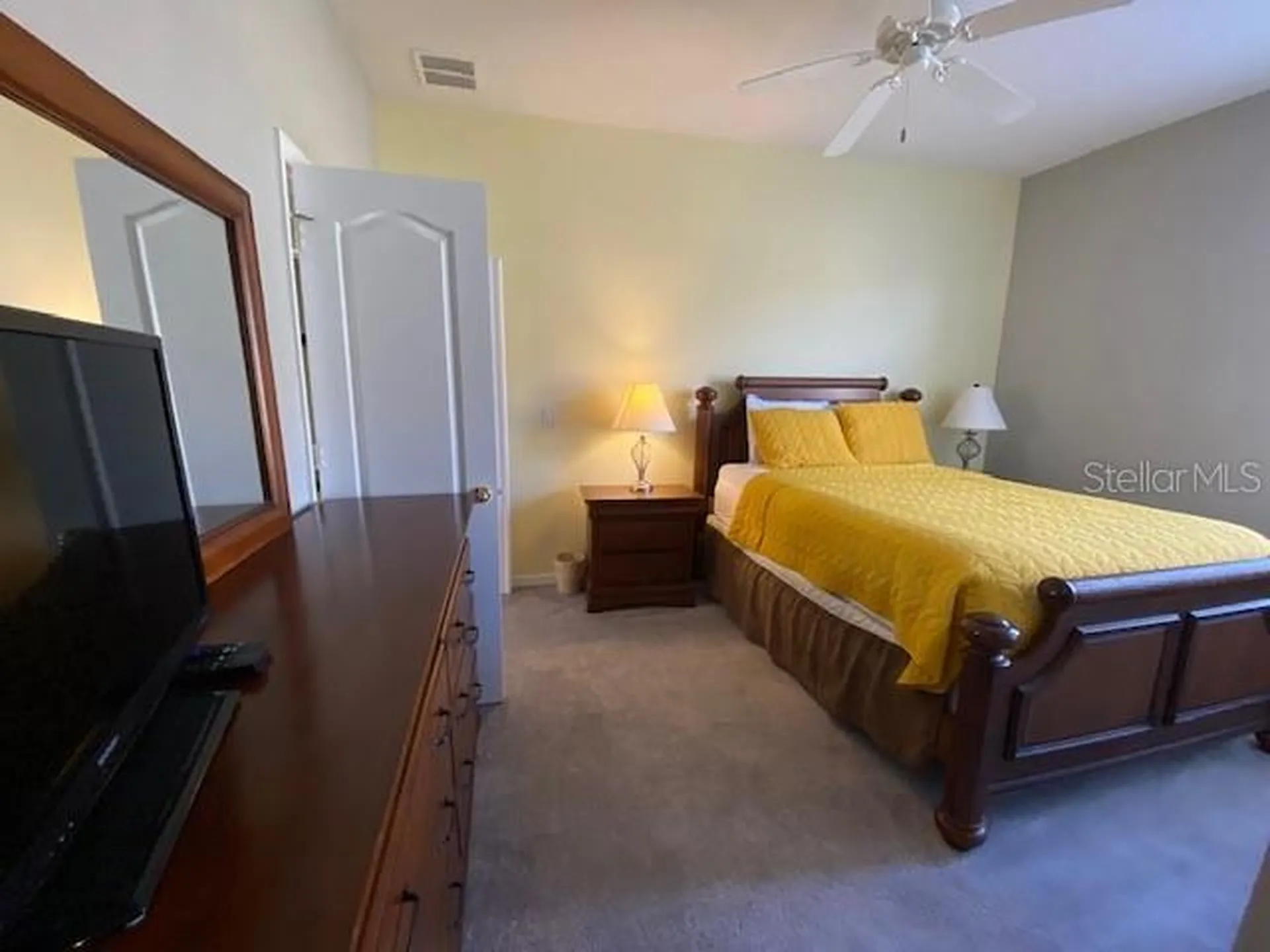 842 Sussex Drive Davenport FL 33896