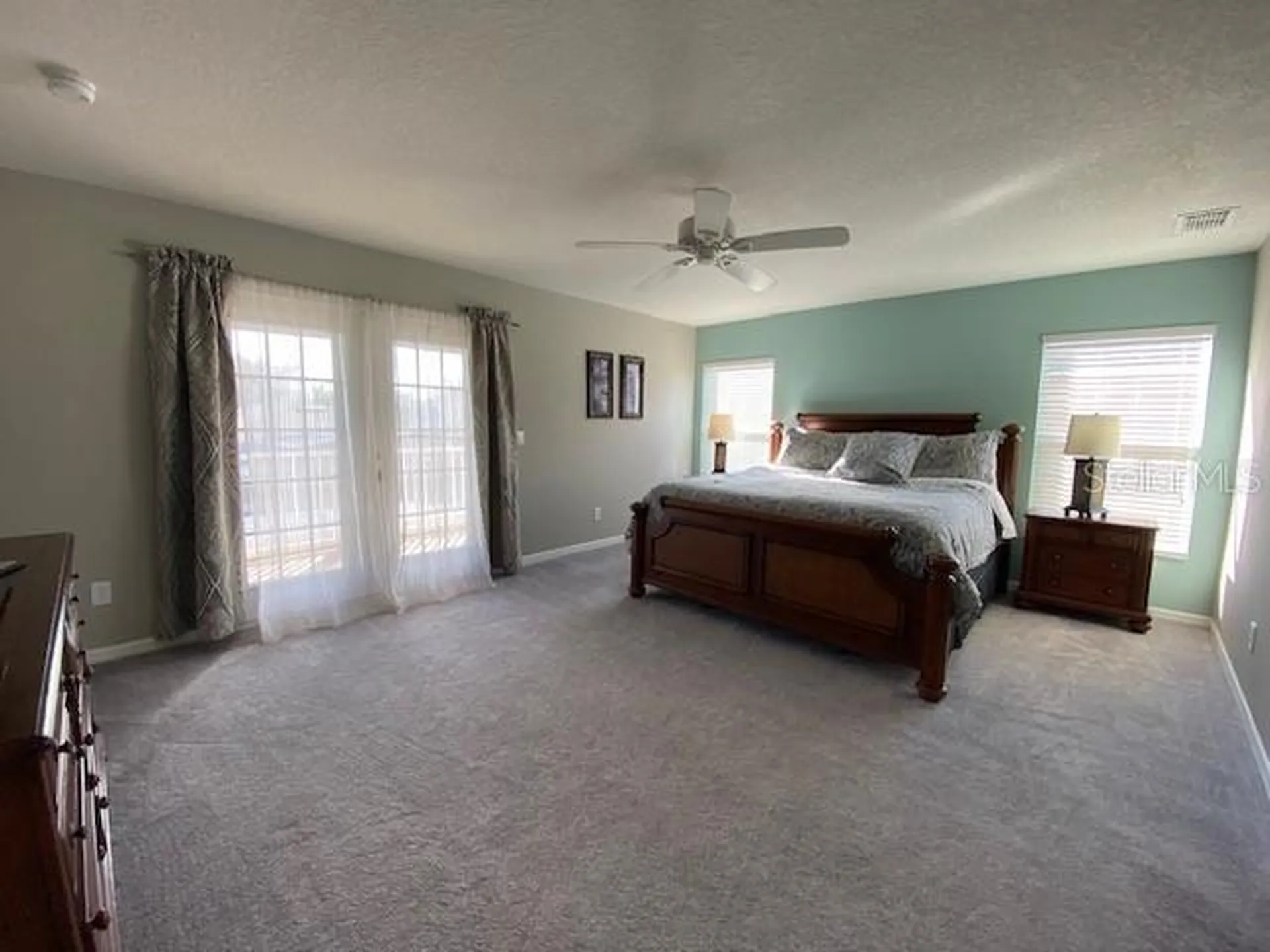 842 Sussex Drive Davenport FL 33896