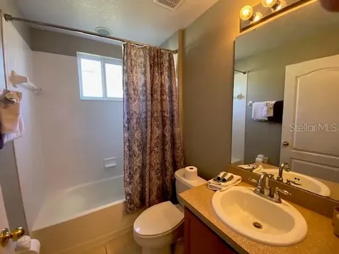 842 Sussex Drive Davenport FL 33896