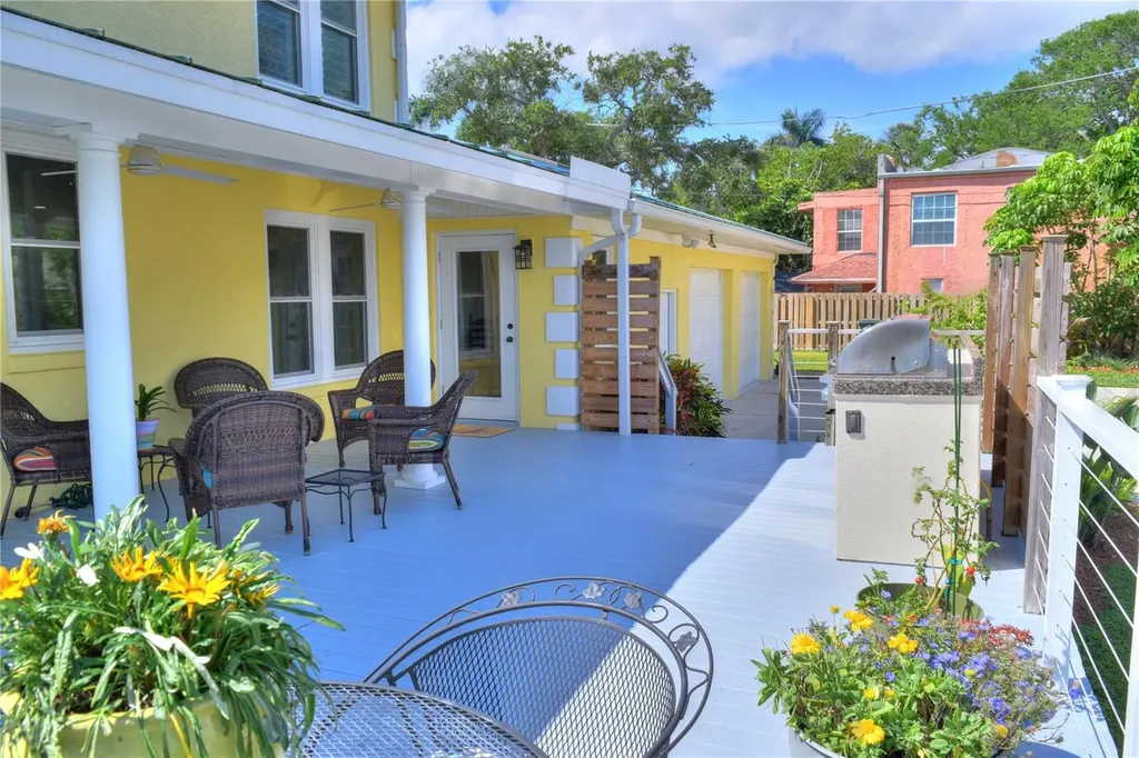 546 Rio Vista Avenue Daytona Beach FL 32114