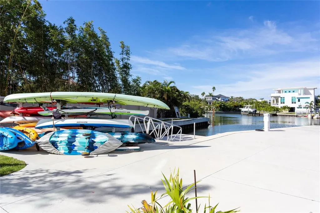 1709 N Tamiami Trail Sarasota FL 34234