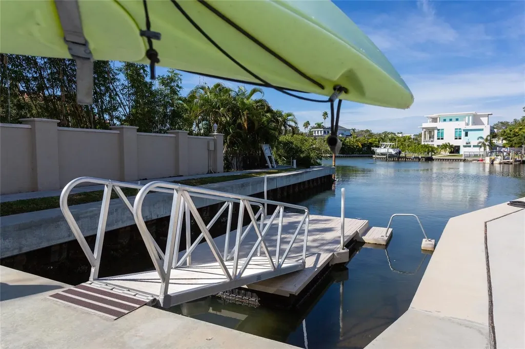 1709 N Tamiami Trail Sarasota FL 34234