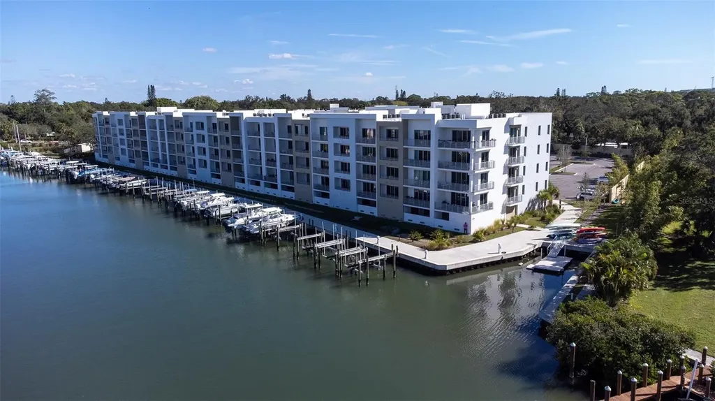 1709 N Tamiami Trail Sarasota FL 34234